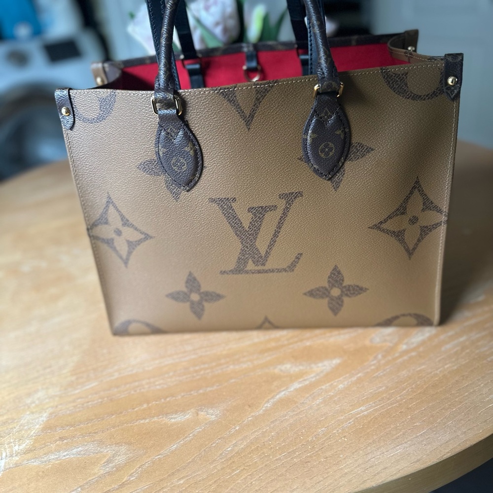 Louis vuitton on the go mm